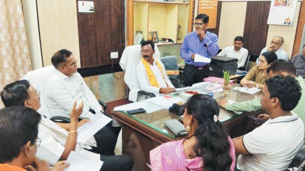 शहर में टैंकर व फायर ब्रिगेड के लिए वाटर नोजल की व्यवस्था