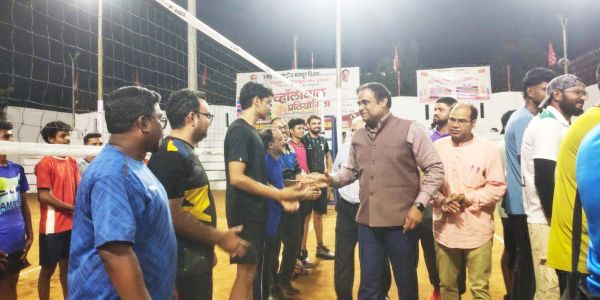 3 दिनी वॉलीबॉल स्पर्धा, पहले दिन 3 मुकाबले