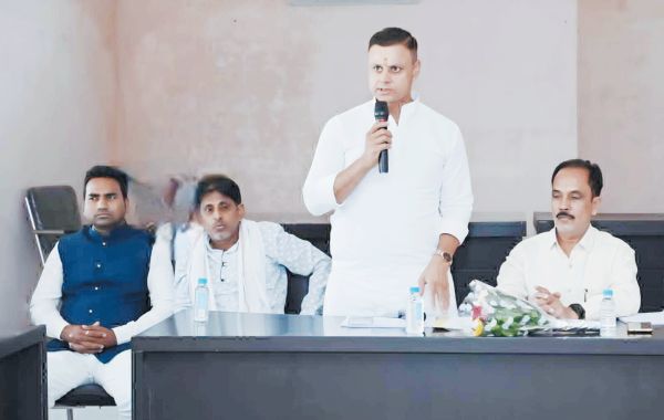 भाटापारा पालिका की बैठक में बजट व कई प्रस्तावों पर निर्णय
