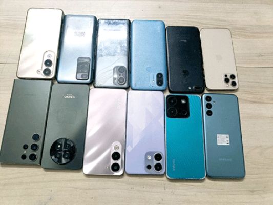 झपटमारी कर मोबाइल लूटने वाला युवक गिरफ्तार, 11 जब्त
