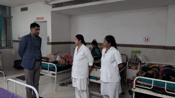 रात 2 बजे जिला अस्पताल पहुंचे कलेक्टर को प्रसूति वार्ड में गैर हाजिर मिले ड्यूटी डॉक्टर