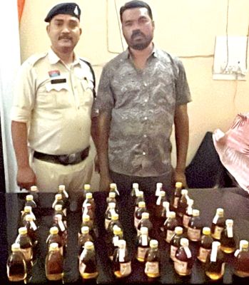45 पौवा शराब के साथ कोचिया गिरफ्तार