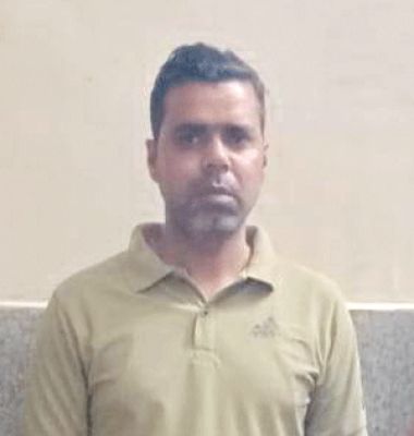 सरकारी नौकरी का फर्जी नियुक्ति पत्र दे,4.91 लाख वसूले, गिरफ्तार