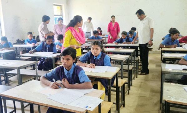 बस्तर: राष्ट्रीय साधन सह प्रावीण्य छात्रवृत्ति परीक्षा में 23 सौ परीक्षार्थी हुए शामिल