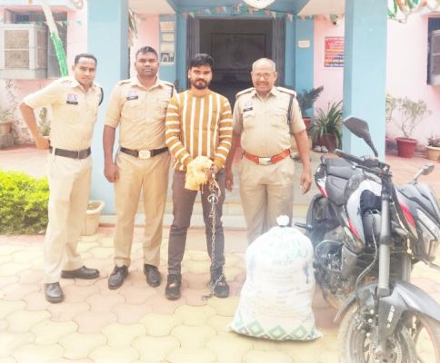6.40 लाख का गांजा जब्त, नाबालिग सहित दो गिरफ्तार