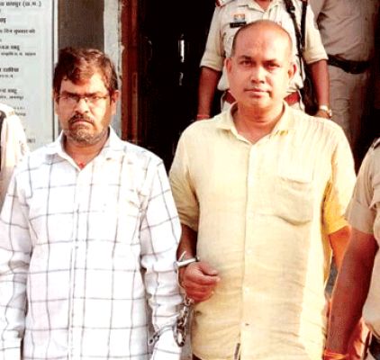 कर्ज चुकाने मंत्रालय में नियुक्ति के फर्जी आदेश जारी कर 1.50 करोड़ वसूले, दो गिरफ्तार