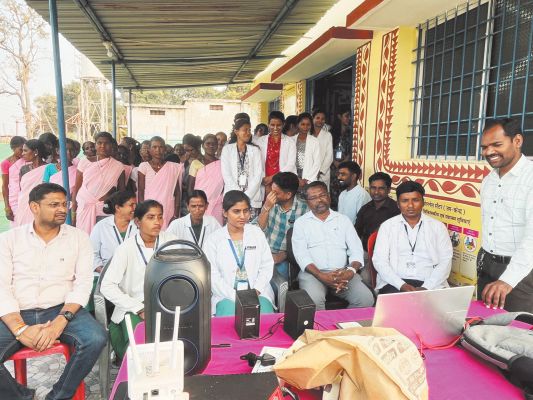 नक्सलियों का गढ़ कहे जाने वाला तर्रेम बना स्वास्थ्य मॉडल, एनक्यूएएस प्रमाण पत्र मिला