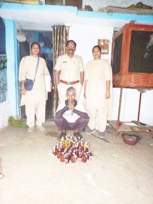 अवैध मदिरा जब्त