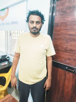 लाखों की धोखाधड़ी का फरार आरोपी जगदलपुर से गिरफ्तार