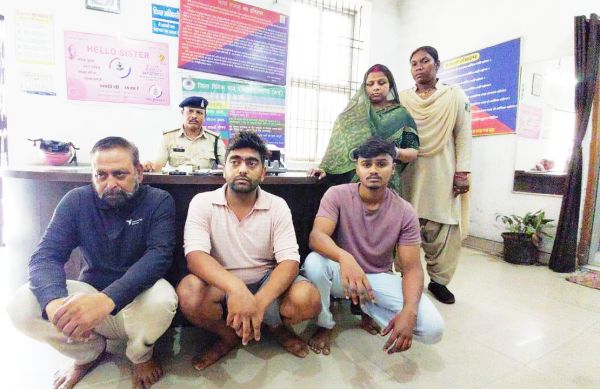 ऑनलाइन क्रिकेट सट्टा, 5 खाईवाल गिरफ्तार