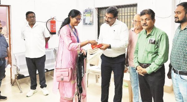 प्रथम चरण में मकान सूचीकरण कार्य वार्डों में जारी