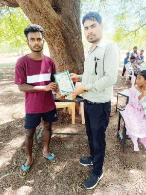 बस्तर मुन्ने अभियान: त्वरित दे रहे राशन कर्ड