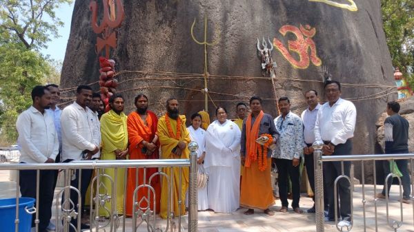 भूतेश्वरनाथ मंदिर परिसर में  श्रद्धा और भक्ति के साथ मनाया  गया सोमनाथ स्वाभिमान पर्व