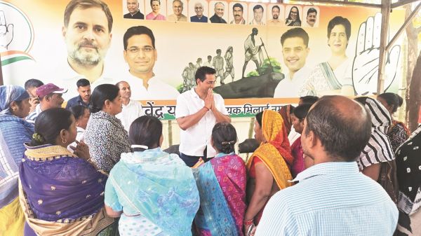जल संकट और बिजली कटौती पर भडक़े विधायक