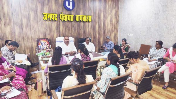 बरसात पूर्व आंबा और स्कूल भवनों को सुरक्षित बनाने जनपद में बनी कार्ययोजना