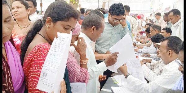 मरौंदा जनसमस्या निवारण शिविर में 14 गांवों के ग्रामीण लाभान्वित