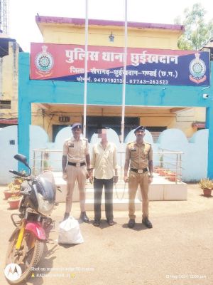 बाइक से शराब परिवहन, आरोपी गिरफ्तार