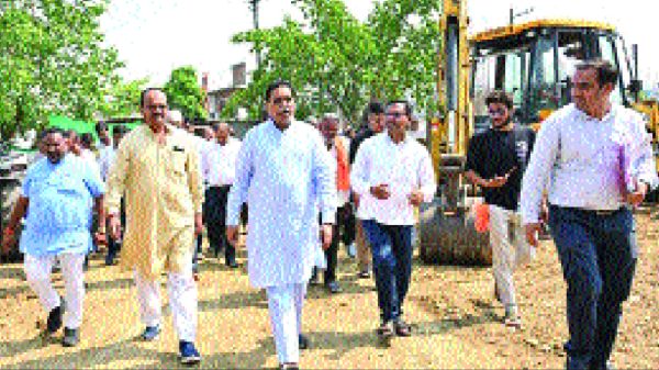 ठक्कर बापा वार्ड में बन रही टंकी, महतारी सदन दिसंबर तक