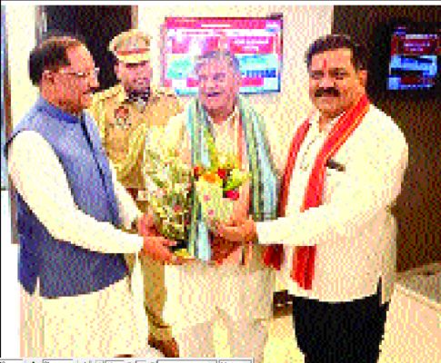दिल्ली एयरपोर्ट पर सीएम विष्णुदेव साय, गृहमंत्री विजय शर्मा की पंजाब के राज्यपाल गुलाबचंद कटारिया से सौजन्य भेंट