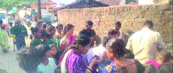 नाली में मिला नवजात का शव
