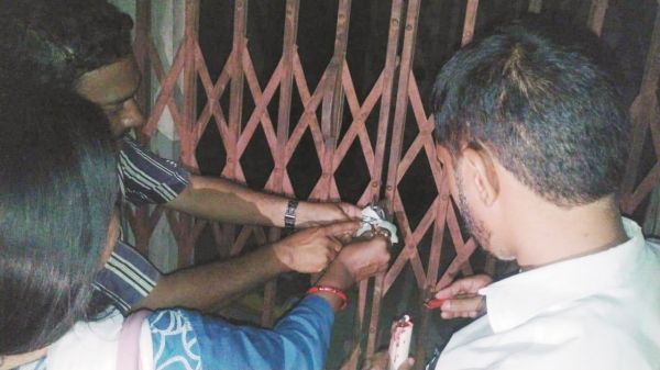 नियमानुसार भंडारण नहीं, उर्वरक गोदाम सील