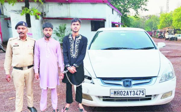 कुम्हारी टोल प्लाजा पर वाहन चेकिंग के दौरान सिपाही को कुचलने की कोशिश, नागपुर के दो गिरफ्तार, कार जब्त