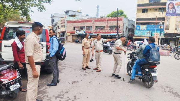 लूट व चेन स्नैचिंग पर एक साथ मॉकड्रिल