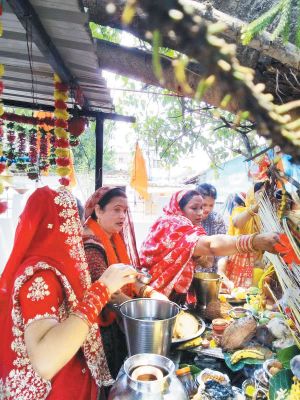 अखंड सौभाग्य के लिए....