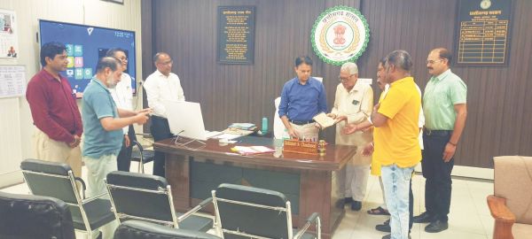 खैरागढ़ में दुर्लभ पांडुलिपि मिली