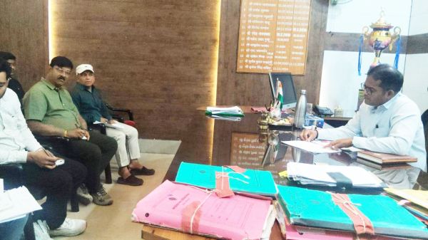104 पीएम आवास निर्माण शुरू करने एक हफ्ते का अल्टीमेटम