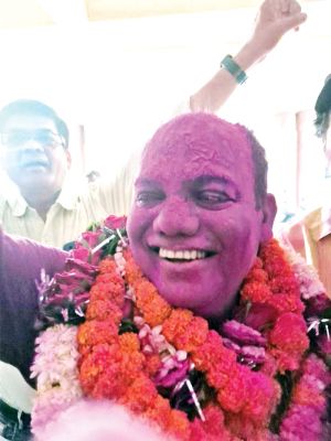 रायपुर अधिवक्ता संघ के दिनेश देवांगन अध्यक्ष, राकेश सचिव