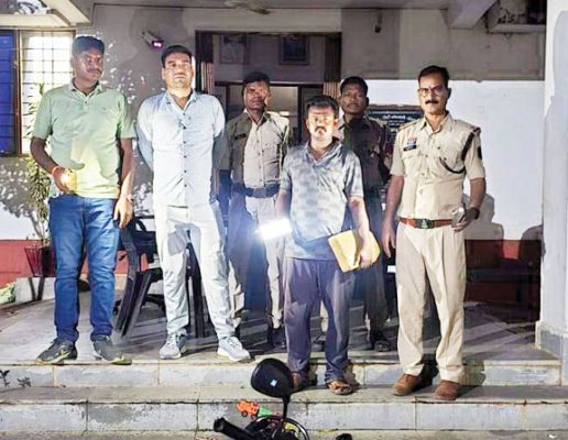 बाइक से गांजा तस्करी, एक बंदी