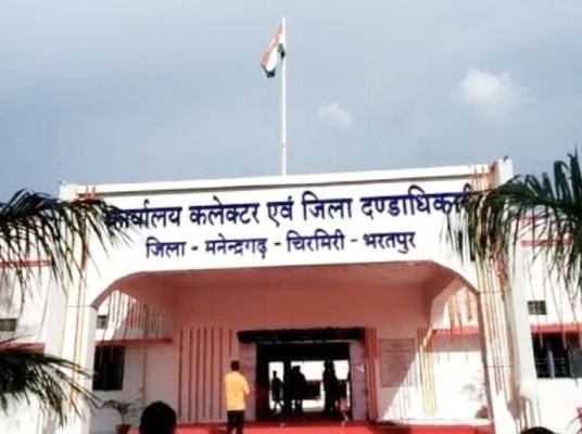संलग्नीकरण समाप्त, मूल पदस्थापना पर लौटे 18 शिक्षक