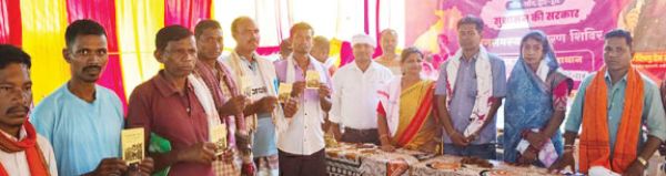 सुशासन तिहार: मटेनार में 400 आवेदन