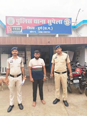 रेड सिग्नल तोड़ तेज रफ्तार कार  से 2 की मौत, आरोपी गिरफ्तार