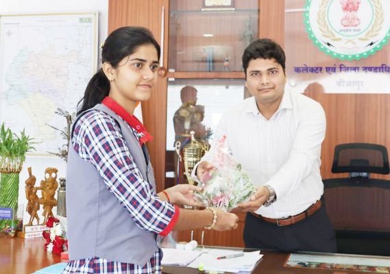 केवी के विद्यार्थियों ने सीबीएसई बोर्ड परीक्षा में किया उत्कृष्ट प्रदर्शन