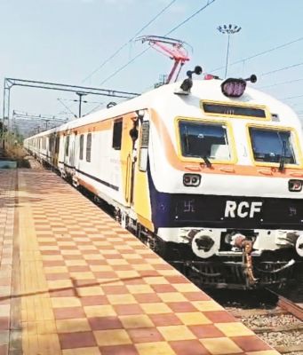 रायपुर-ताड़ोकी-रायपुर मेमू ट्रेन में यात्रियों की सुविधा के लिए 08 कोच से 12 कोच किए