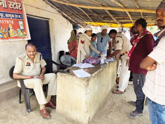 महिला संदिग्ध हालत में मृत मिली, पुलिस जांच में जुटी