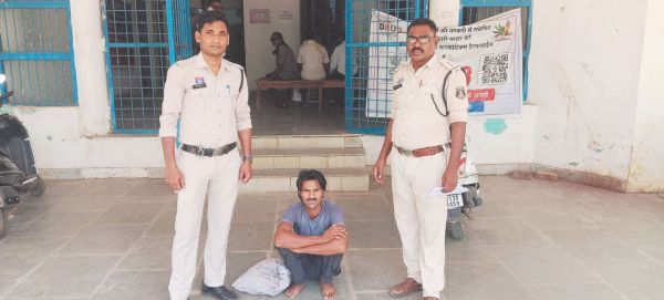 ट्रेलर की ठोकर से मौत, आरोपी चालक गिरफ्तार