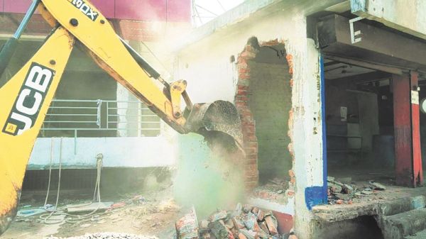 महाराजा चौक से बोरसी तक अतिक्रमण हटाए, सडक़ चौड़ीकरण का रास्ता साफ