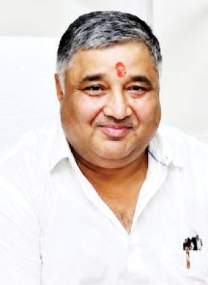 आत्मविश्वास, धैर्य और सकारात्मक सोच ही सफलता की सबसे बड़ी कुंजी - अग्रवाल