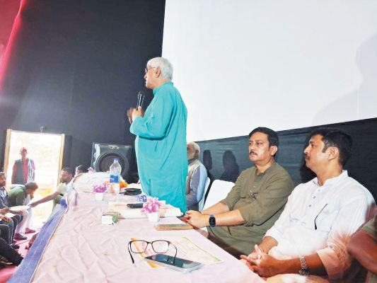लखनपुर ब्लॉक कांग्रेस की प्रथम संयुक्त बैठक, संगठन मजबूती पर जोर