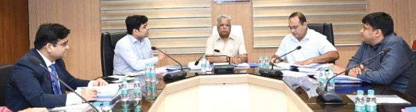 निफ्ट का पहला सत्र शुरू करने आवश्यक खरीदियों को मंजूरी