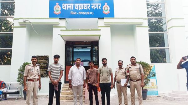 मारपीट के दो अलग-अलग मामलों में 6 फरार आरोपी गिरफ्तार
