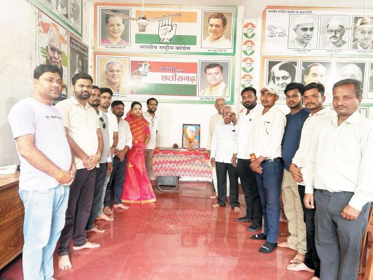 भारत में औद्योगिक विकास के जनक थे नेहरू-तारणी