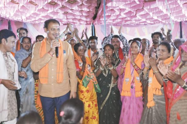 भूपेश बघेल खिसियानी बिल्ली बन खंभा नोच रहे हैं-मधुसूदन