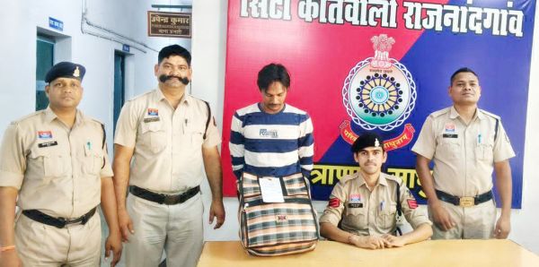 गांजा संग आरोपी गिरफ्तार
