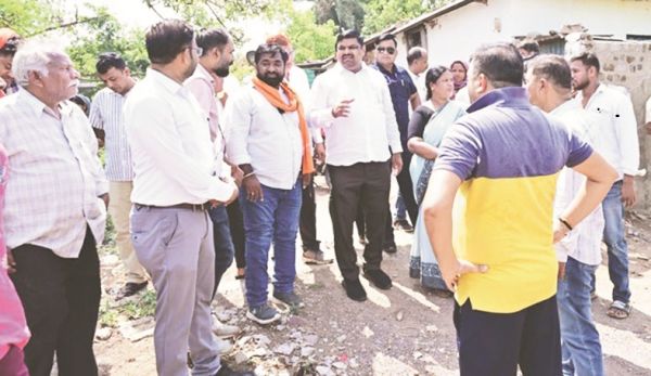 मंत्री गजेन्द्र ने दिए मूलभूत सुविधाओं के विस्तार के निर्देश