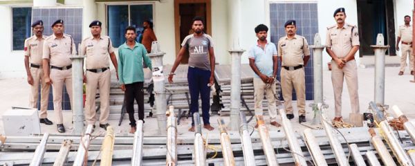 16 चोरी, अंतरराज्यीय गिरोह के 3 आरोपी बंदी