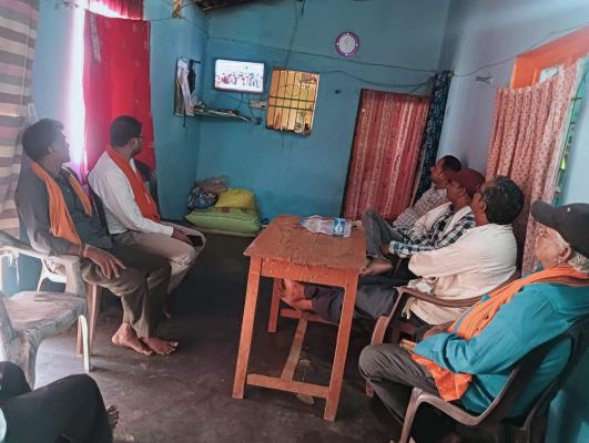 खपरी-गिधवा में भाजपाइयों  ने सुनी मन की बात